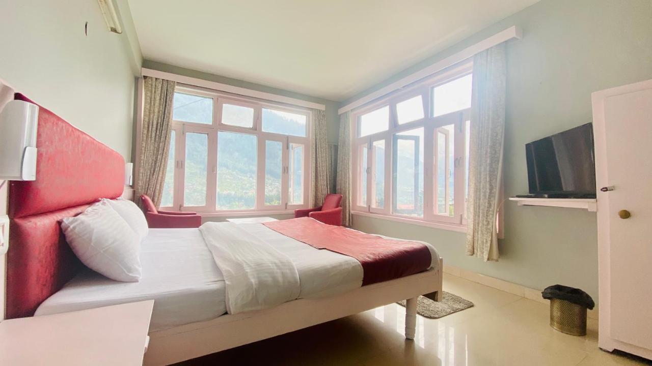 Hotel Meadows View, Near Mall Road Manali Εξωτερικό φωτογραφία